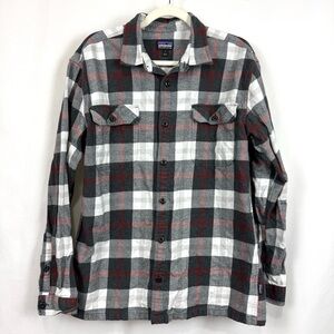 Patagonia Men's Sz L Long Sleeved Organic Cotton Midweight Fjord Flannel Shirt